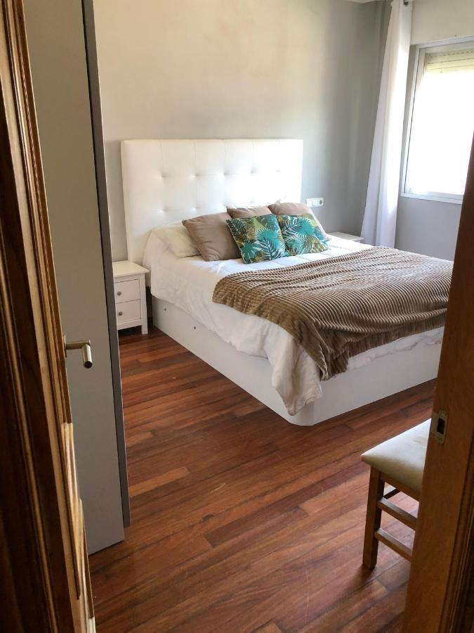 Vivienda Amplia Y Luminosa A Escasos Metros De La Playa De Cangas. المظهر الخارجي الصورة