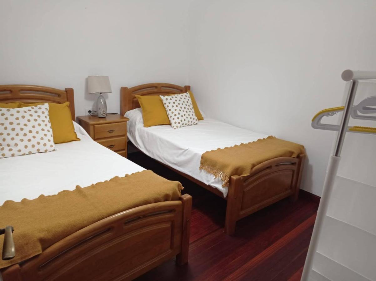Vivienda Amplia Y Luminosa A Escasos Metros De La Playa De Cangas. المظهر الخارجي الصورة